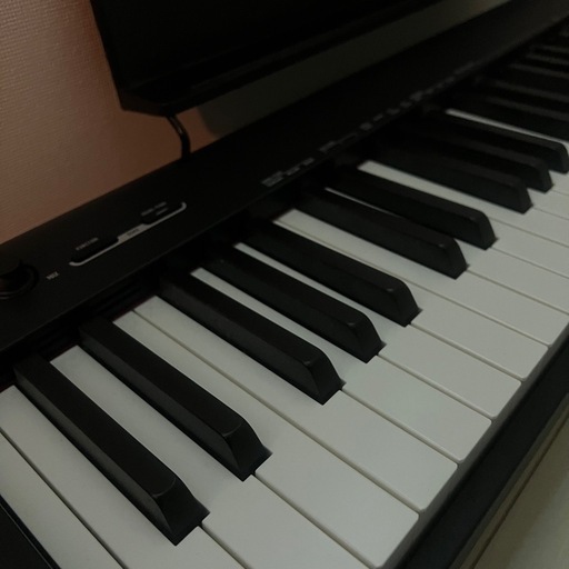 【美品】カシオCASIO 電子ピアノ　CDP-S105BK ハンマーアクション88鍵盤　