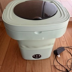 折りたたみ洗濯機の画像