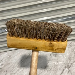 新品 デッキブラシ 2本セット ナイロンデッキブラシの画像