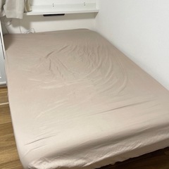 セミダブルベットの画像