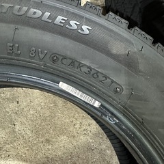 ブリヂストンVRX2スタッドレス155/65/14製造年21年製     の画像