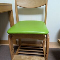 【堀田木工所】学習机と椅子セットの画像