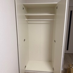 IKEAのタンスの画像