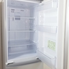 (送料無料) 2020年 美品 167L 冷蔵庫 SHARP 霜取り不要 お買い得品 ⑤の画像