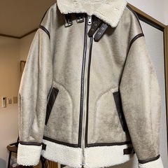 SLY オーバーサイズ B3 ジャケット　スライ　ムートンコート　アウターの画像