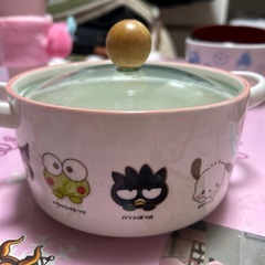 サンリオキャラクターズの鍋の画像