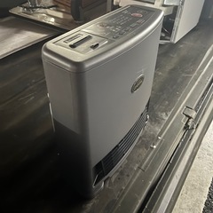 SHARP（シャープ）セラミックファンヒーター HX-12A-Bの画像