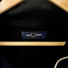 [FRED PERRY/フレッドペリー] ワンポイントロゴ刺繍 ハーフジップスウェット の画像