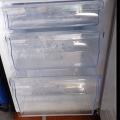 冷蔵庫　
2025年製の画像