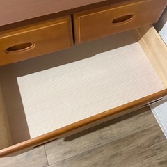 タンス4段4段目が少し固いの画像