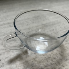 透明ガラスマグカップの画像