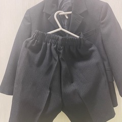 【美品】フォーマルスーツ2枚セット　110㎝の画像