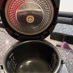 1/25迄に取りに来て下さる方限定！日立　炊飯器の画像