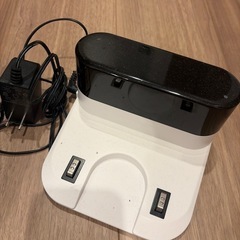 お掃除ロボット(掃除機)の画像