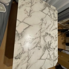 ダイニングテーブル 昇降式の画像