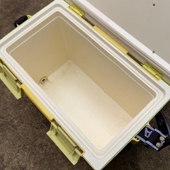 DAIWA SU-160クーラーボックスの画像