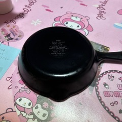 キャラクターズのフライパン型プレートの画像