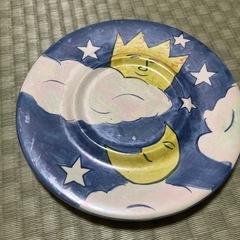 ポット、カップ、ソーサーセットの画像