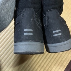 子供靴の画像