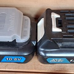 決まりました。マキタ 充電式草刈機 MUR100D バッテリーBL1015・充電器DC10SA付の画像