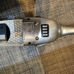 【コードレス掃除機】【ハンディタイプ付】【パナソニック】クリーニング済み【管理番号1220】野の画像