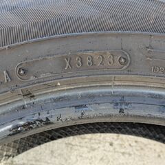 工賃こみ　２０２３年ダンロップ製冬タイヤ１８５／６０Ｒ１５　４本セットの画像