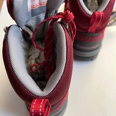 〈新品・未使用〉キャラバンのトレッキングシューズの画像