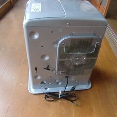 ダイニチ　石油ファンヒーターの画像