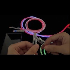 LEDライト付きUSB充電ケーブルの画像