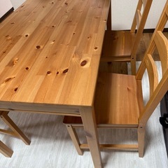 <決まりました>ダイニングテーブル 4人がけ IKEAの画像