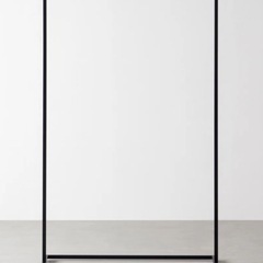 美品 ANADEMONO ハンガーラック  RAC-K0025-BK-M KANADEMONO ORIGINALS シンプル アイアン ハンガーラック W120の画像