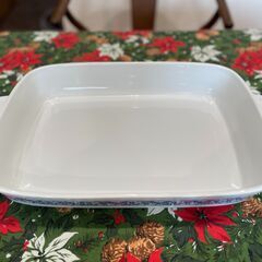 ブルー柄に白地　大皿　2枚　セット　の画像