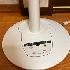 ※受け渡し予定あり【0円／引越し処分】扇風機（2012年製）｜動作OK｜首振り停止不可｜現状渡しの画像
