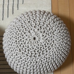 プフ（プーフ）スツールクッションの画像