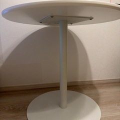 【譲ります】LOWYA  ロウヤ　ダイニングテーブル　ホワイトの画像