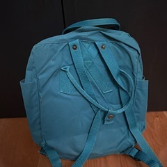 Fjällräven Kånken グリーンリュックの画像