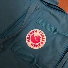 Fjällräven Kånken グリーンリュックの画像