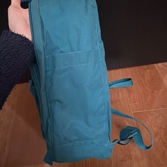 Fjällräven Kånken グリーンリュックの画像