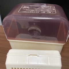 レンジ哺乳瓶消毒器（コンビ除菌じょーず）の画像