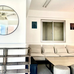 円形丸鏡77cm 壁掛け ミラー 丸  アルミフレーム 軽い おしゃれ 黒 ウォールミラー 軽量 壁掛けミラー 高精細 洗面台 玄関 ミラー トイレ 寝室 丸型 ミラー 洗面鏡 姿見 丸い 北欧 インテリアの画像