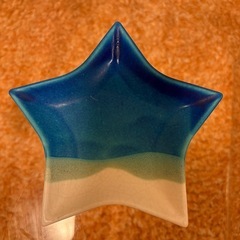 バリ雑貨✨カエルの置物＆沖縄のお皿の画像