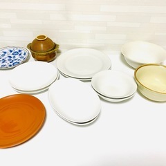 シンプル　色々なサイズの食器　丼物　14点の画像