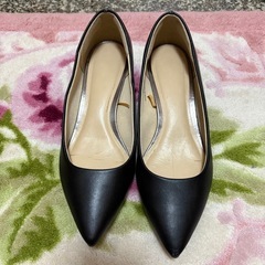 ヒール・パンプス　3足で300円の画像