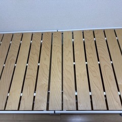 エムール
折りたたみベッドの画像