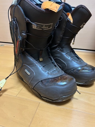 バートンブーツ　ルーラー28.5スノボー　迷彩