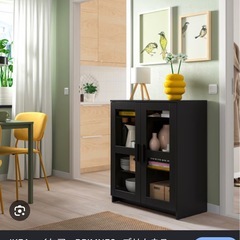 IKEA ブリムネス　キャビネット　ガラス扉の画像