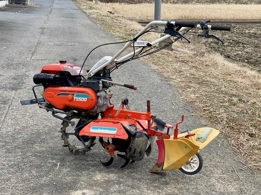一輪ゴムタイヤクボタ 管理機 TS500 家庭菜園 4.2馬力／スタンド付