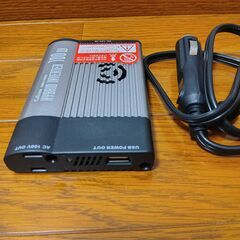 インバーター(入力：12V、出力：100V(最大100W)、USB Type A)の画像