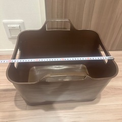 【無料】かご　カゴ　茶色の画像