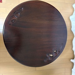 直径50センチのサイドテーブル 　マホガニー材アンティーク調の画像
